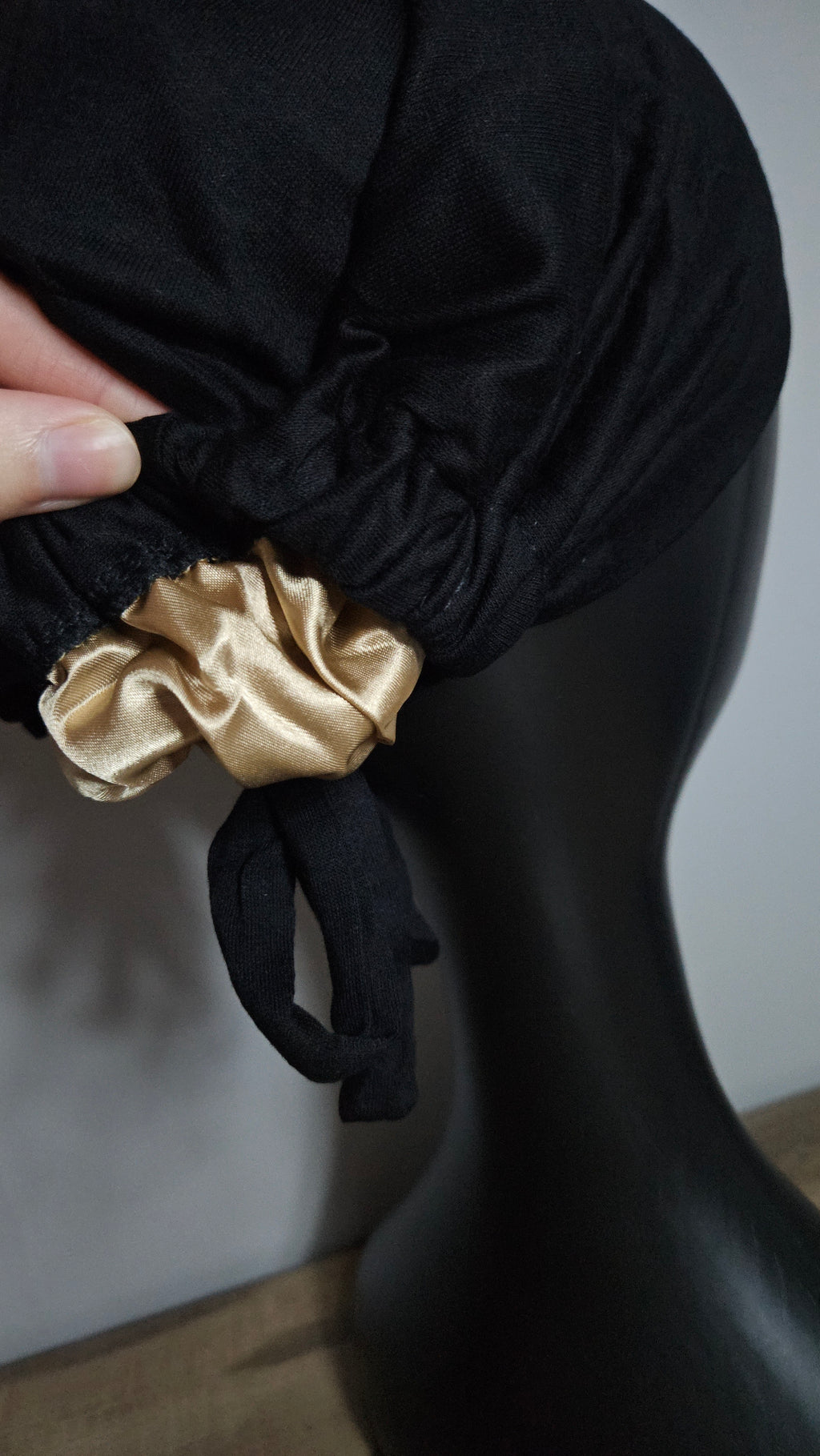 Silky Undercap - Black