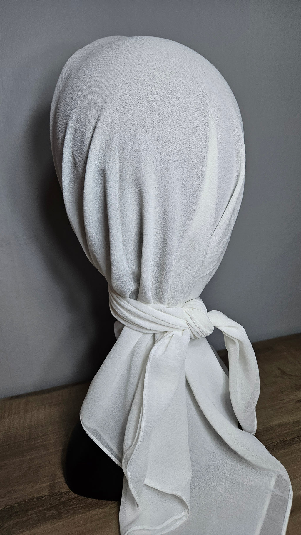 Chiffon Square - Pearl